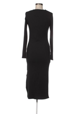 Φόρεμα Bershka, Μέγεθος S, Χρώμα Μαύρο, Τιμή 23,99 €