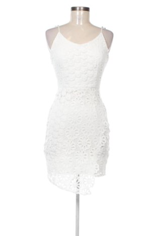 Rochie Boohoo, Mărime XS, Culoare Alb, Preț 123,99 Lei