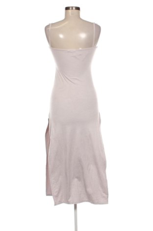 Sukienka Boohoo, Rozmiar XS, Kolor Popielaty róż, Cena 107,17 zł