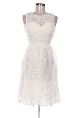 Šaty  Boohoo, Velikost S, Barva Bílá, Cena  897,00 Kč