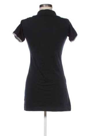 Kleid Champion, Größe M, Farbe Mehrfarbig, Preis 17,00 €