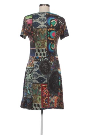 Рокля Desigual, Размер L, Цвят Многоцветен, Цена 42,43 €