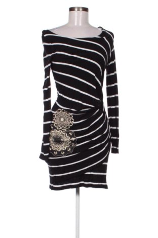 Rochie Desigual, Mărime M, Culoare Multicolor, Preț 219,00 Lei
