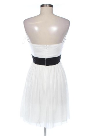 Φόρεμα Elise Ryan, Μέγεθος S, Χρώμα Λευκό, Τιμή 30,00 €