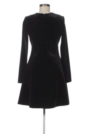 Sukienka Emporio Armani, Rozmiar M, Kolor Czarny, Cena 1 234,99 zł