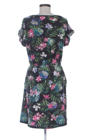 Kleid Esmara, Größe M, Farbe Mehrfarbig, Preis 19,97 €