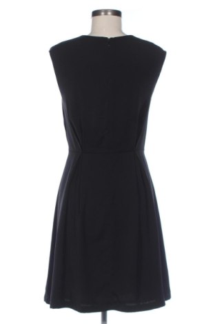 Sukienka Femestage, Rozmiar S, Kolor Czarny, Cena 131,00 zł