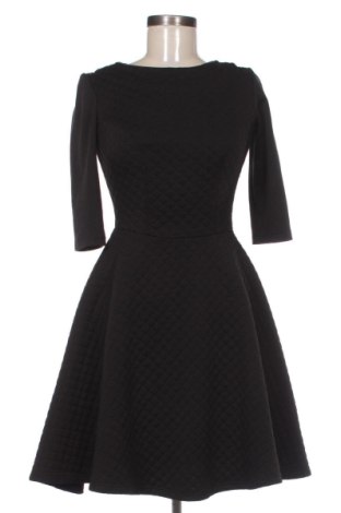 Ruha Figl, Méret M, Szín Fekete, Ár 10 331 Ft