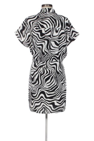 Sukienka Gina Tricot, Rozmiar M, Kolor Kolorowy, Cena 103,99 zł