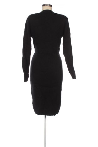 Kleid Guess, Größe M, Farbe Schwarz, Preis 63,99 €