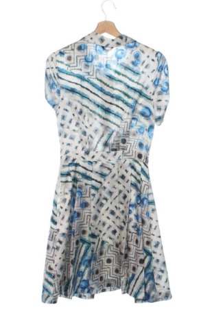 Šaty  Guess By Marciano, Velikost M, Barva Vícebarevné, Cena  4 025,00 Kč