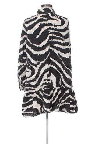 Rochie H&M, Mărime L, Culoare Negru, Preț 151,99 Lei