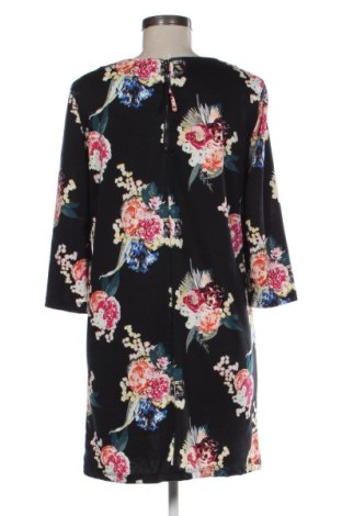 Рокля H&M, Размер M, Цвят Многоцветен, Цена 7,65 €