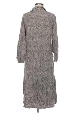 Rochie H&M, Mărime M, Culoare Multicolor, Preț 123,99 Lei