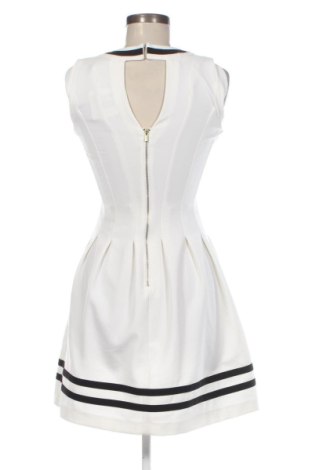 Rochie H&M, Mărime S, Culoare Ecru, Preț 123,99 Lei