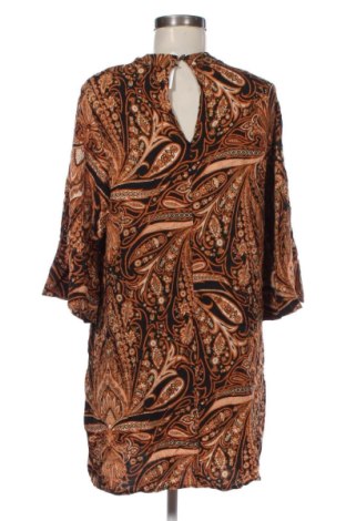 Rochie H&M, Mărime XL, Culoare Multicolor, Preț 123,99 Lei