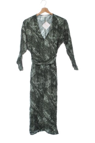 Šaty  H&M, Velikost M, Barva Vícebarevné, Cena  599,00 Kč