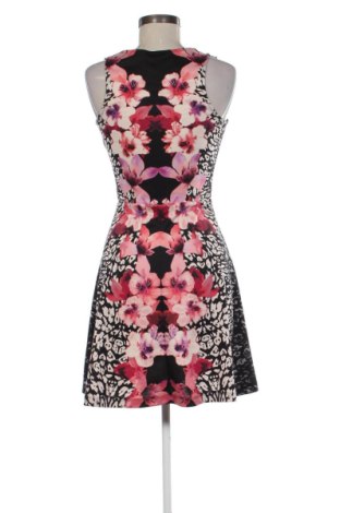 Rochie H&M, Mărime S, Culoare Multicolor, Preț 123,99 Lei