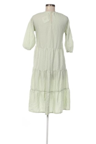 Rochie H&M, Mărime S, Culoare Multicolor, Preț 123,99 Lei