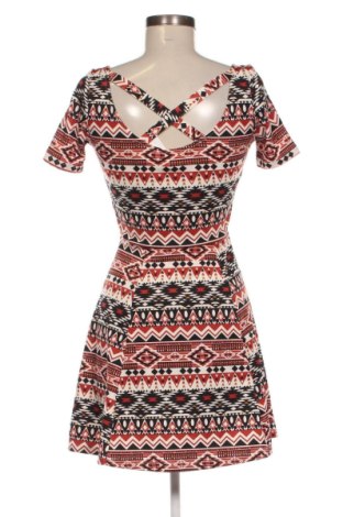 Šaty  H&M Divided, Veľkosť S, Farba Viacfarebná, Cena  23,95 €