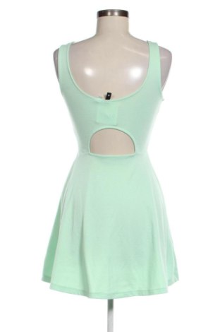 Kleid H&M Divided, Größe XXS, Farbe Grün, Preis 20,00 €