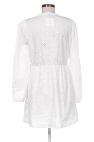 Kleid H&M Divided, Größe M, Farbe Weiß, Preis 5,75 €