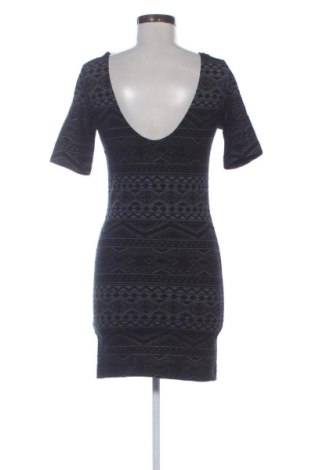 Kleid H&M Divided, Größe S, Farbe Mehrfarbig, Preis 19,95 €