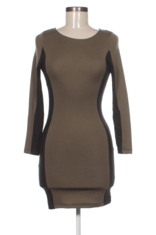 Рокля H&M Divided, Размер XS, Цвят Многоцветен, Цена 20,45 €