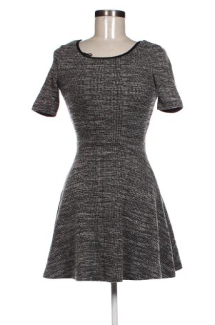 Рокля H&M Divided, Размер XS, Цвят Многоцветен, Цена 20,45 €