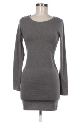 Kleid H&M Divided, Größe S, Farbe Grau, Preis € 19,97
