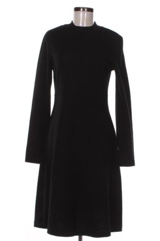 Rochie Hugo Boss, Mărime S, Culoare Negru, Preț 546,00 Lei