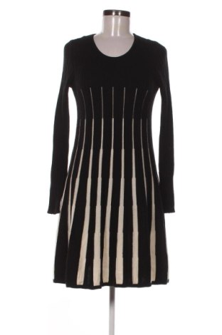 Рокля Hugo Boss, Размер XS, Цвят Многоцветен, Цена 104,73 €