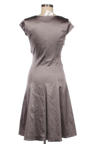 Φόρεμα In Wear, Μέγεθος S, Χρώμα Γκρί, Τιμή 113,17 €