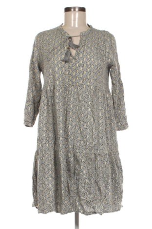 Rochie Jean Pascale, Mărime M, Culoare Multicolor, Preț 123,99 Lei