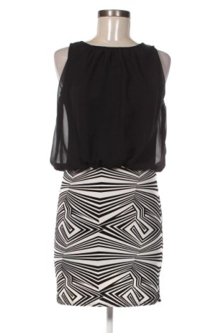 Kleid Kiah, Größe M, Farbe Mehrfarbig, Preis 31,99 €