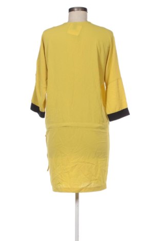 Kleid Lokita, Größe M, Farbe Mehrfarbig, Preis € 32,99