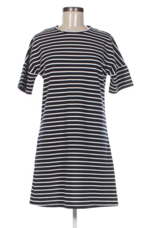 Рокля Marine, Размер M, Цвят Многоцветен, Цена 20,45 €