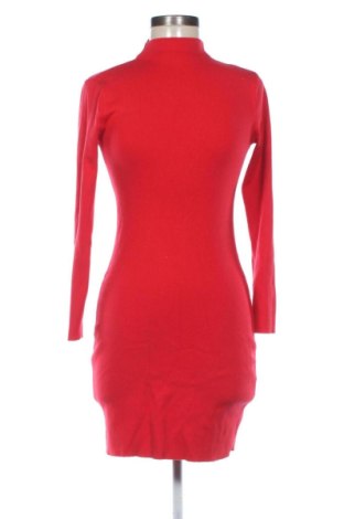 Sukienka Mohito, Rozmiar S, Kolor Czerwony, Cena 107,17 zł