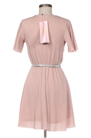 Рокля Mohito, Размер XS, Цвят Розов, Цена 31,70 €