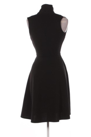 Рокля Mohito, Размер XXS, Цвят Черен, Цена 19,97 €