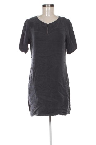 Φόρεμα Moscow, Μέγεθος S, Χρώμα Γκρί, Τιμή 42,00 €