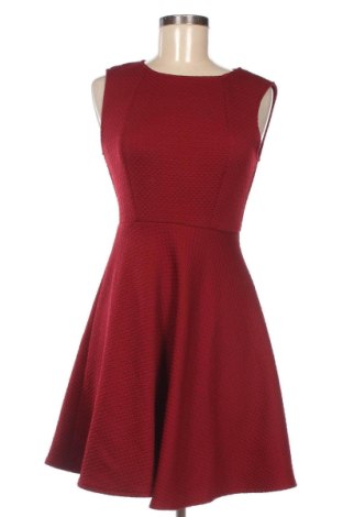 Šaty  Motivi, Velikost M, Barva Červená, Cena  939,00 Kč