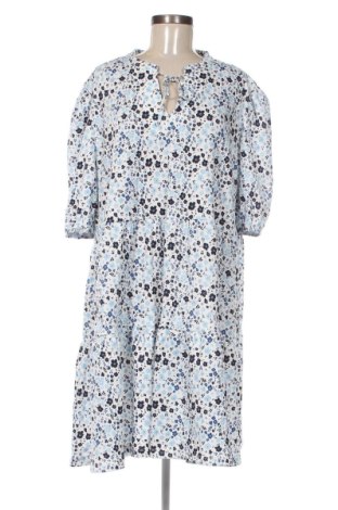 Рокля My Wear, Размер 3XL, Цвят Многоцветен, Цена 20,45 €