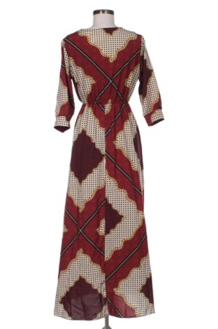 Rochie NEW COLLECTION, Mărime M, Culoare Multicolor, Preț 151,99 Lei