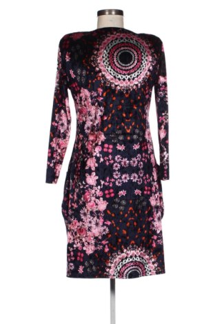 Šaty  New Jersey, Velikost L, Barva Vícebarevné, Cena  1 060,00 Kč