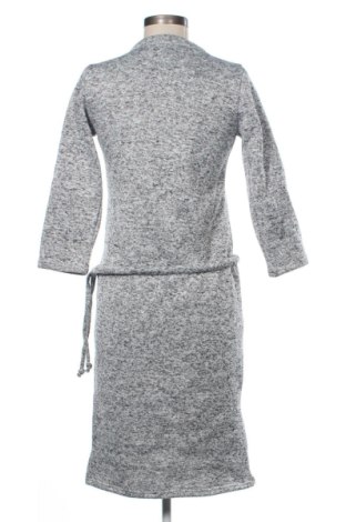 Šaty  Numoco, Veľkosť M, Farba Sivá, Cena  31,73 €