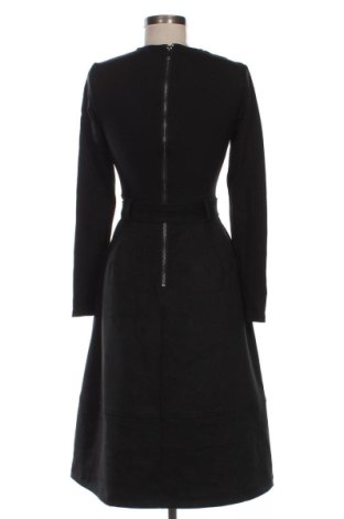 Sukienka ONLY, Rozmiar S, Kolor Czarny, Cena 158,99 zł