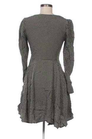 Рокля Pepe Jeans, Размер S, Цвят Многоцветен, Цена 42,43 €