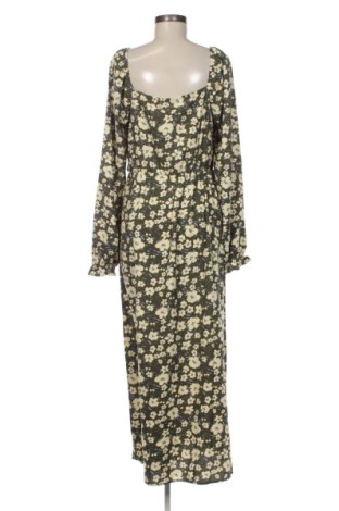 Šaty  Pieces, Velikost L, Barva Vícebarevné, Cena  1 169,00 Kč