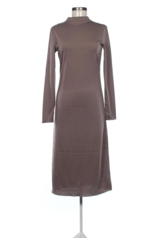 Kleid Pieces, Größe M, Farbe Braun, Preis 51,99 €